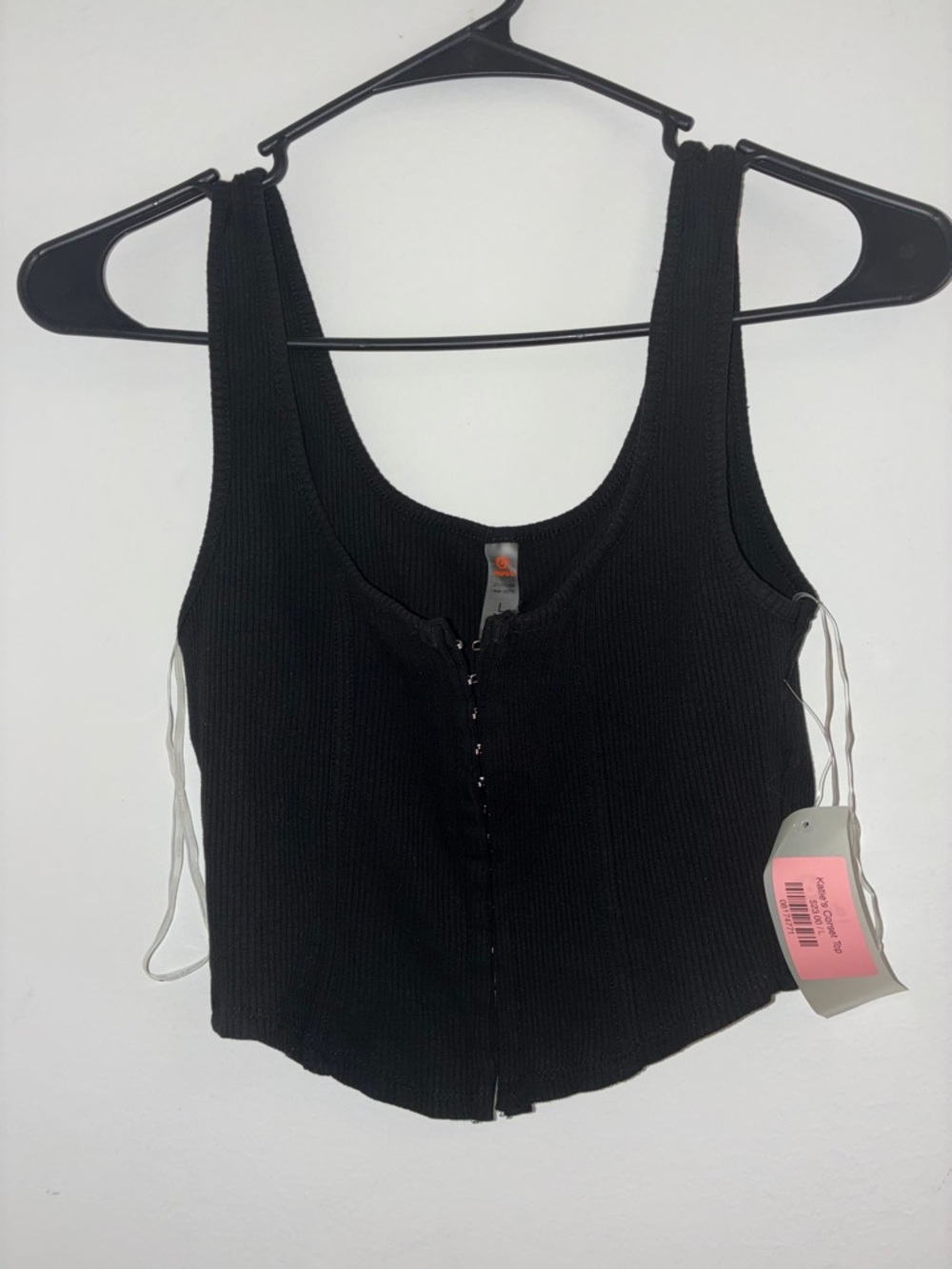 Black Ribbed Hook-and-Eye Crop Tank Top - Women